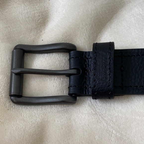 Dickies Genuine Leather Black Belt - Picture 3 of 3